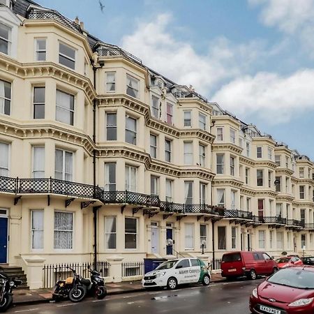 3 Queens Gardens Sea View Apartment Eastbourne Zewnętrze zdjęcie