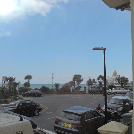 3 Queens Gardens Sea View Apartment Eastbourne Zewnętrze zdjęcie