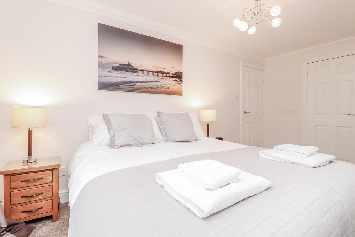 3 Queens Gardens Sea View Apartment Eastbourne Zewnętrze zdjęcie